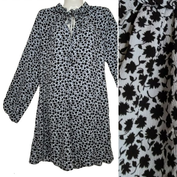 H&M Dresses & Skirts - NWT H&M Floral Shift Dress Ruffle Collar Sz 4 Pockets Keyhole Tie Neck Navy Blue